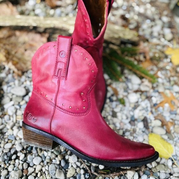 red lucky brand boots